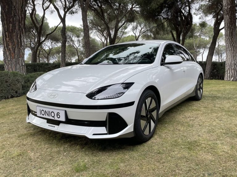 Bromas divertidas para hacer con coches en el Día de los Inocentes