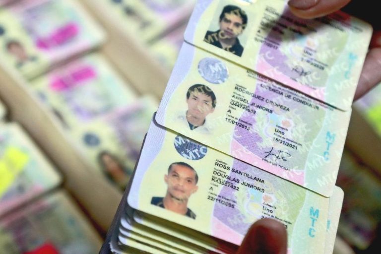 Recupera tu carnet de conducir extraviado y obtén tu licencia sin problemas
