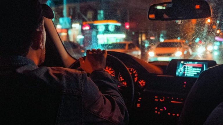 Vota en elecciones con carnet de conducir: Ejerce tu derecho de forma fácil y rápida