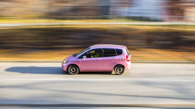 Aprende a conducir un coche automático paso a paso