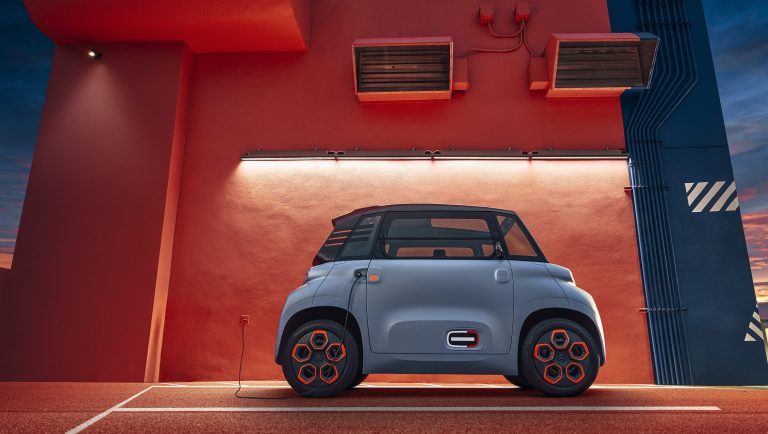 Coches sin carnet por menos de 1000 euros: ¡Encuentra tu carro ideal ahora!