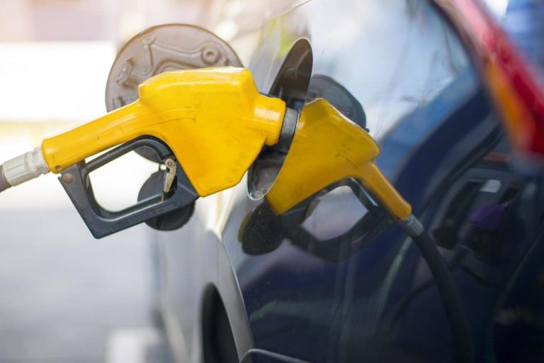 ¿Se debe añadir aceite al gasoil del coche? Descubre la respuesta aquí