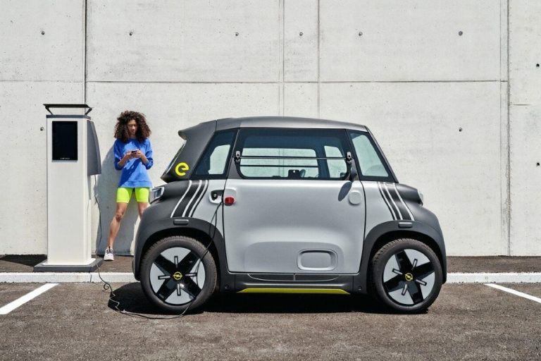 Multas y problemas legales por conducir sin carnet: Descubre las consecuencias ahora mismo