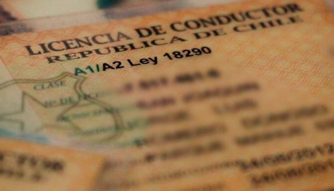 Sanciones legales por conducir moto sin carnet A2