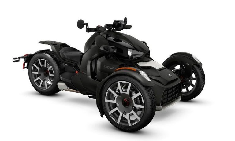 Motos de tres ruedas: opción práctica y segura para carnet de coche