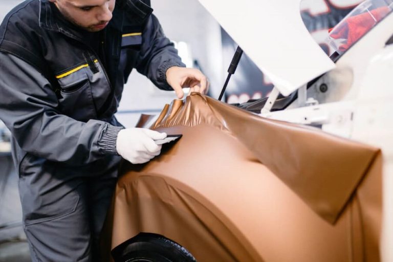 ¿Cuánto cuesta vinilar un coche y dónde puedo hacerlo?